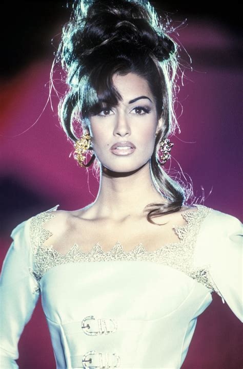 gianni versace yasmeen ghauri|Yasmeen Ghauri .